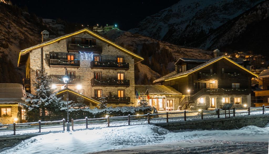 Petit Hotel Cogne Eksteriør billede