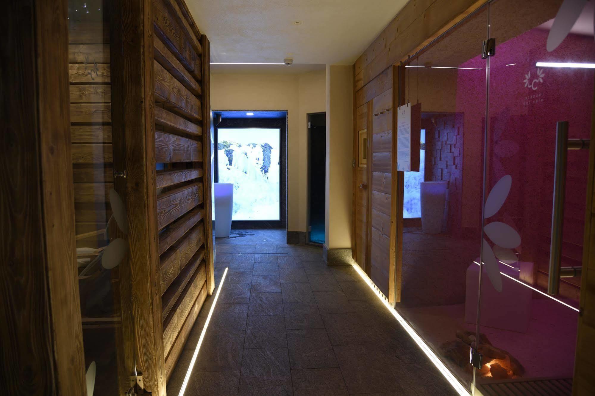 Petit Hotel Cogne Eksteriør billede